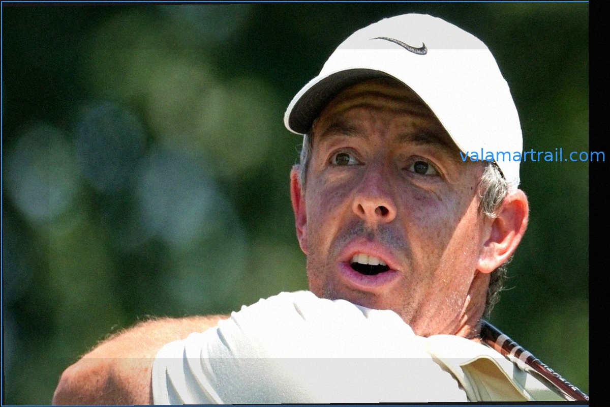 McIlroy lidera el BMW Championship; Scheffler tiene un comienzo difícil