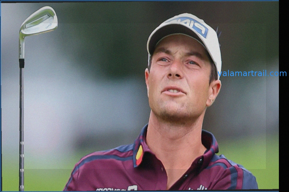 Tour Championship: Young dispara un eagle final mientras McIlroy retrocede
