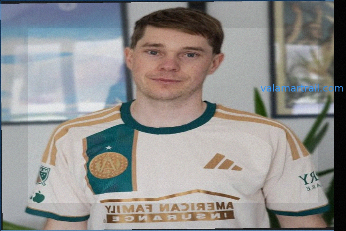 Análisis: Adidas 26-27 Terceras Camisetas con Escudo Trébol se basan en solo 4 Plantillas de Cuello